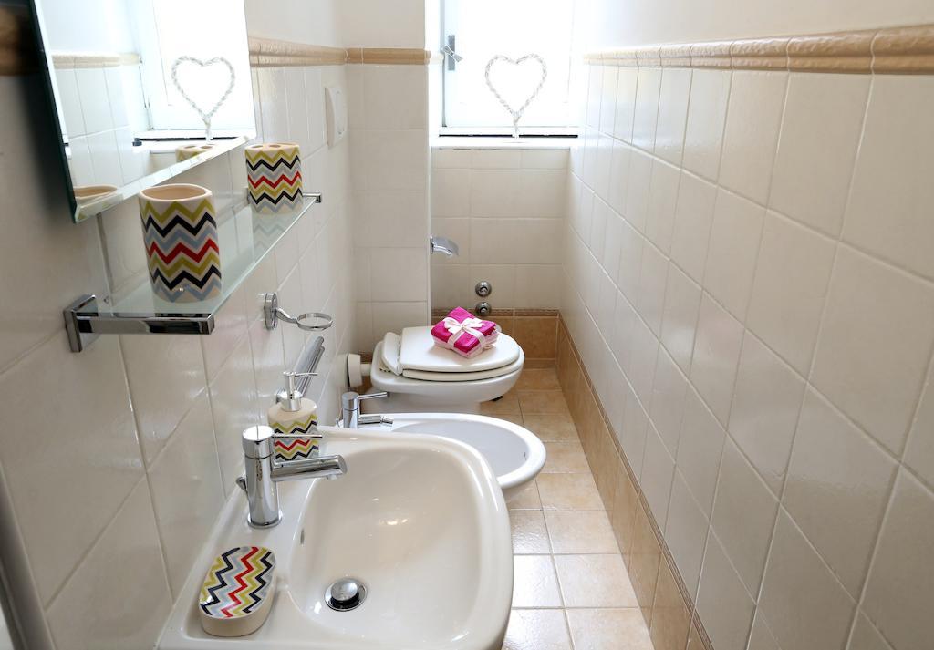 Caracciolo Guest Houseローマ 部屋 写真