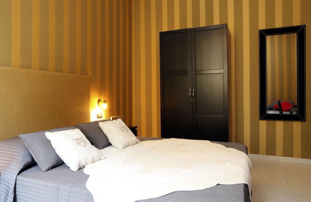 Caracciolo Guest Houseローマ 部屋 写真