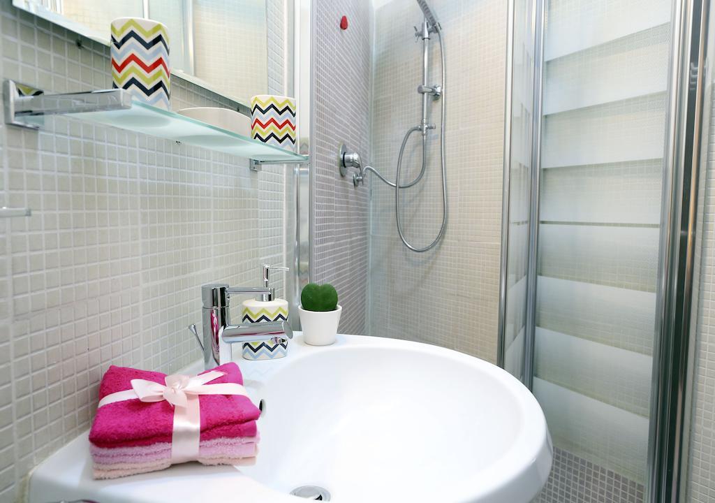 Caracciolo Guest Houseローマ 部屋 写真