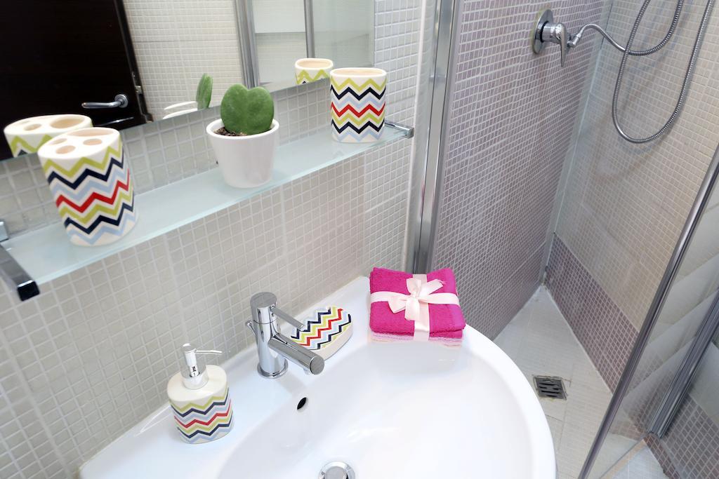 Caracciolo Guest Houseローマ 部屋 写真