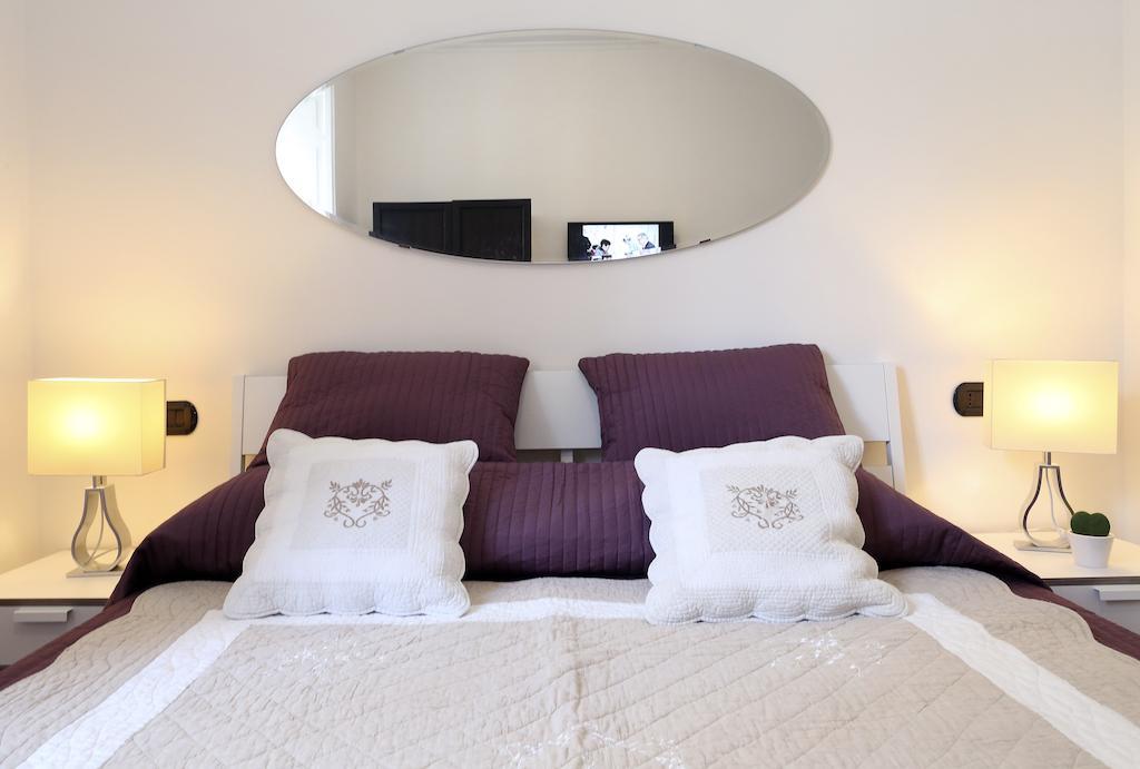 Caracciolo Guest Houseローマ 部屋 写真